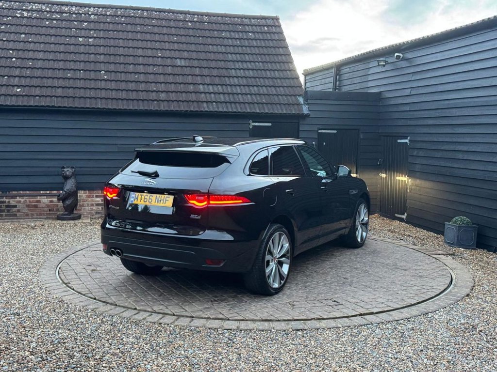 Used Jaguar F-Pace 2016 for sale - 77563869: Photo 25