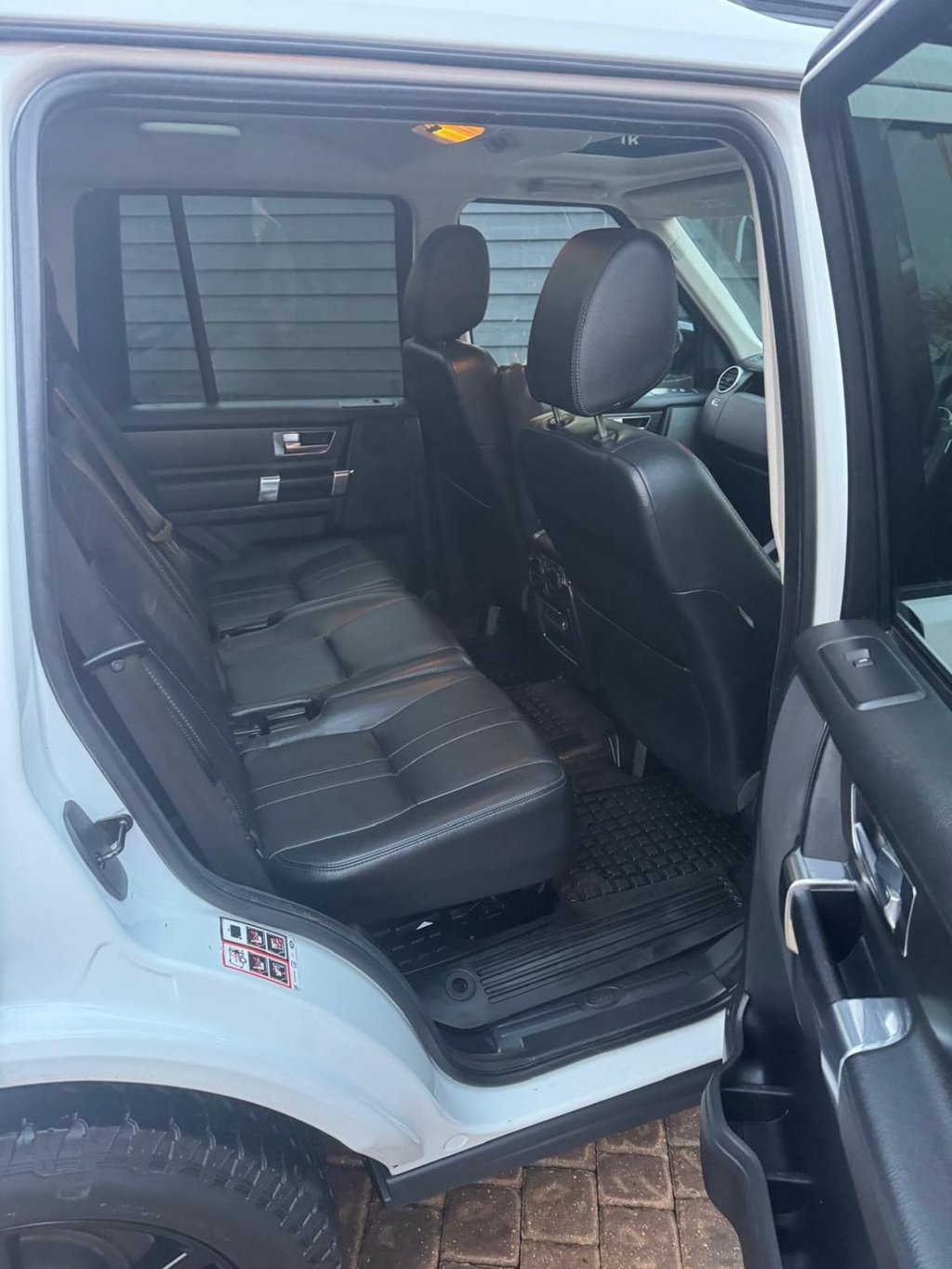 Used Land Rover Discovery 2014 for sale - 77167233: Photo 11