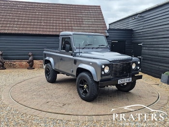 Used Land Rover Defender 2009 for sale - 75444438: Photo