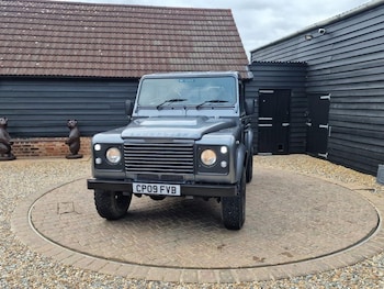 Used Land Rover Defender 2009 for sale - 75444438: Photo