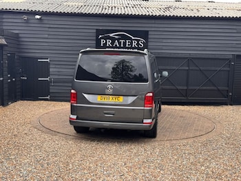 Used Volkswagen Transporter 2018 for sale - 78694036: Photo