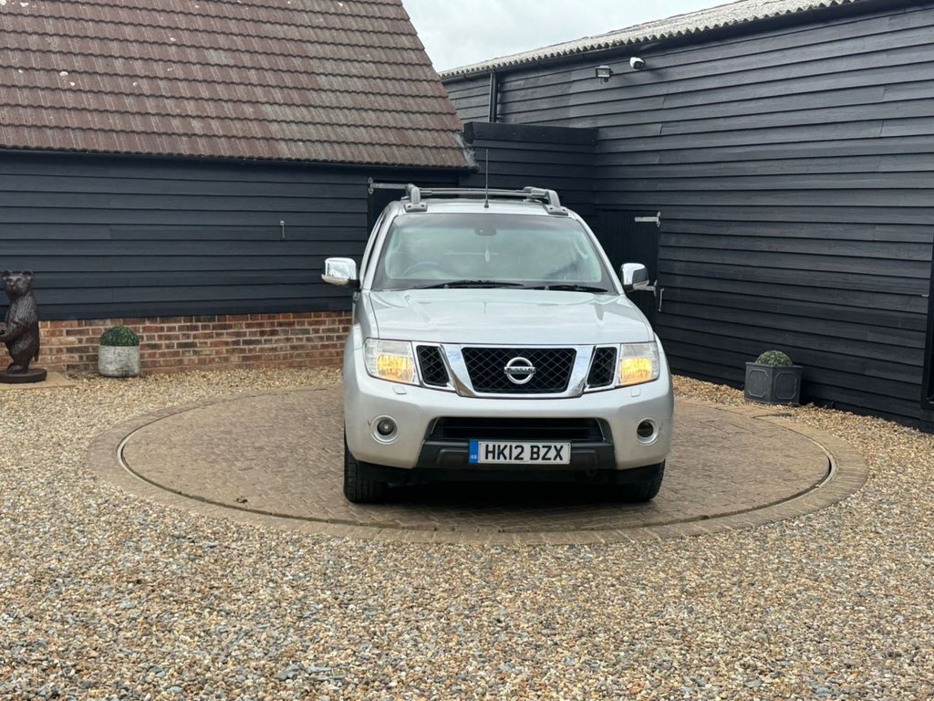 Used Nissan Navara 2012 for sale - 76486961: Photo 4
