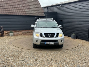 Used Nissan Navara 2012 for sale - 76486961: Photo