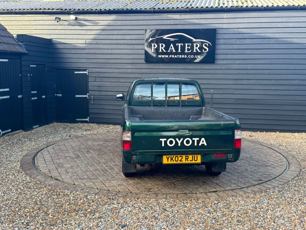 Used Toyota Hilux 2002 for sale - 77647970: Photo 3