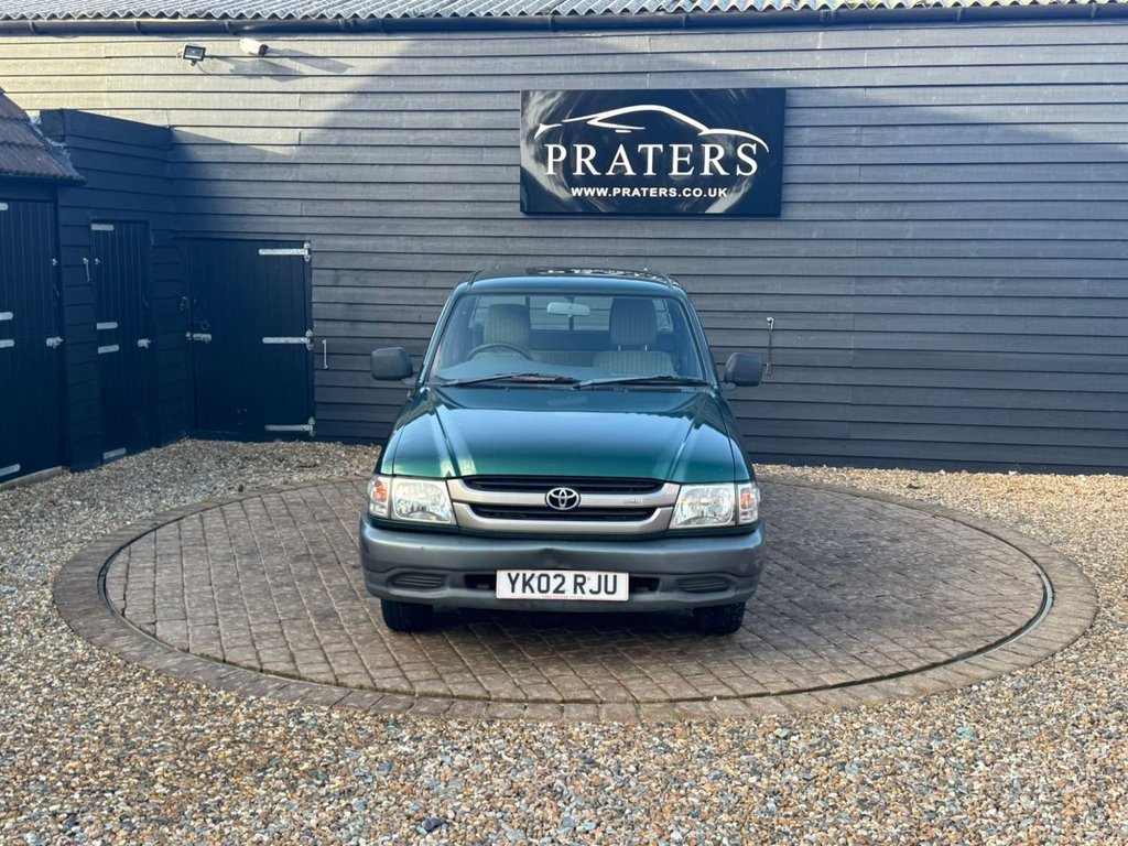 Used Toyota Hilux 2002 for sale - 77647970: Photo 4