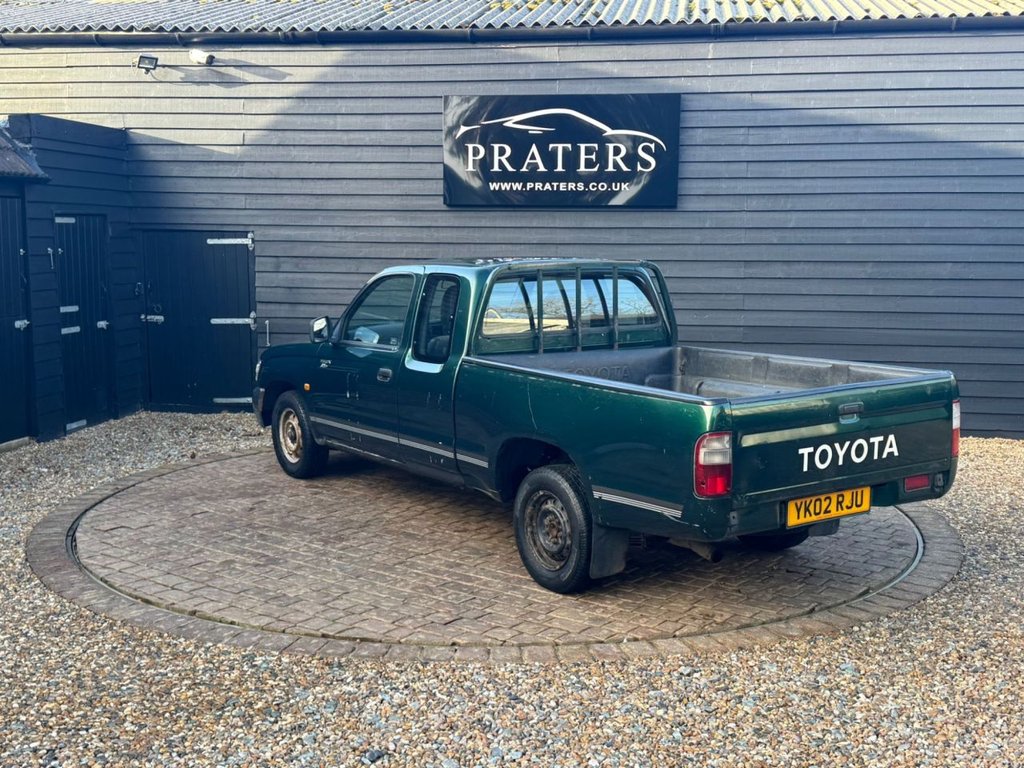 Used Toyota Hilux 2002 for sale - 77647970: Photo 8
