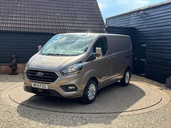 Used Ford Transit Custom 2019 for sale - 76266504: Photo 2