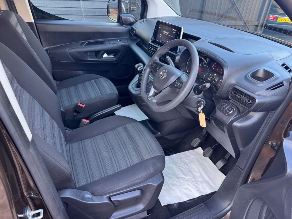 Used Vauxhall Combo Life 2020 for sale - 77647950: Photo 9