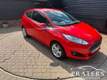 2015 (64) - 1.25 Zetec Hatchback 3dr Petrol Manual Euro 5 (82 ps)