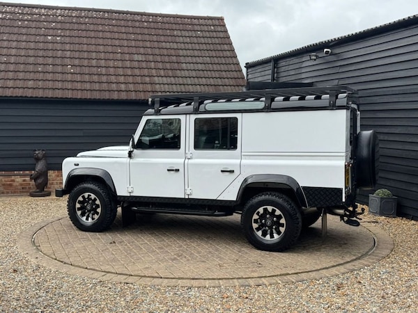 Used Land Rover Defender 2015 for sale - 76304261: Photo 6