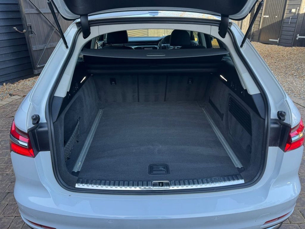 Used Audi A6 Avant 2018 for sale - 76751020: Photo 18