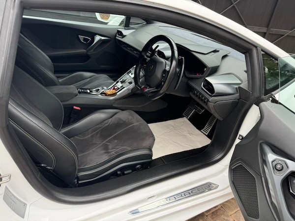 Used Lamborghini Huracan 2014 for sale - 74552566: Photo 11