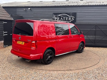 Used Volkswagen Transporter 2018 for sale - 78287804: Photo