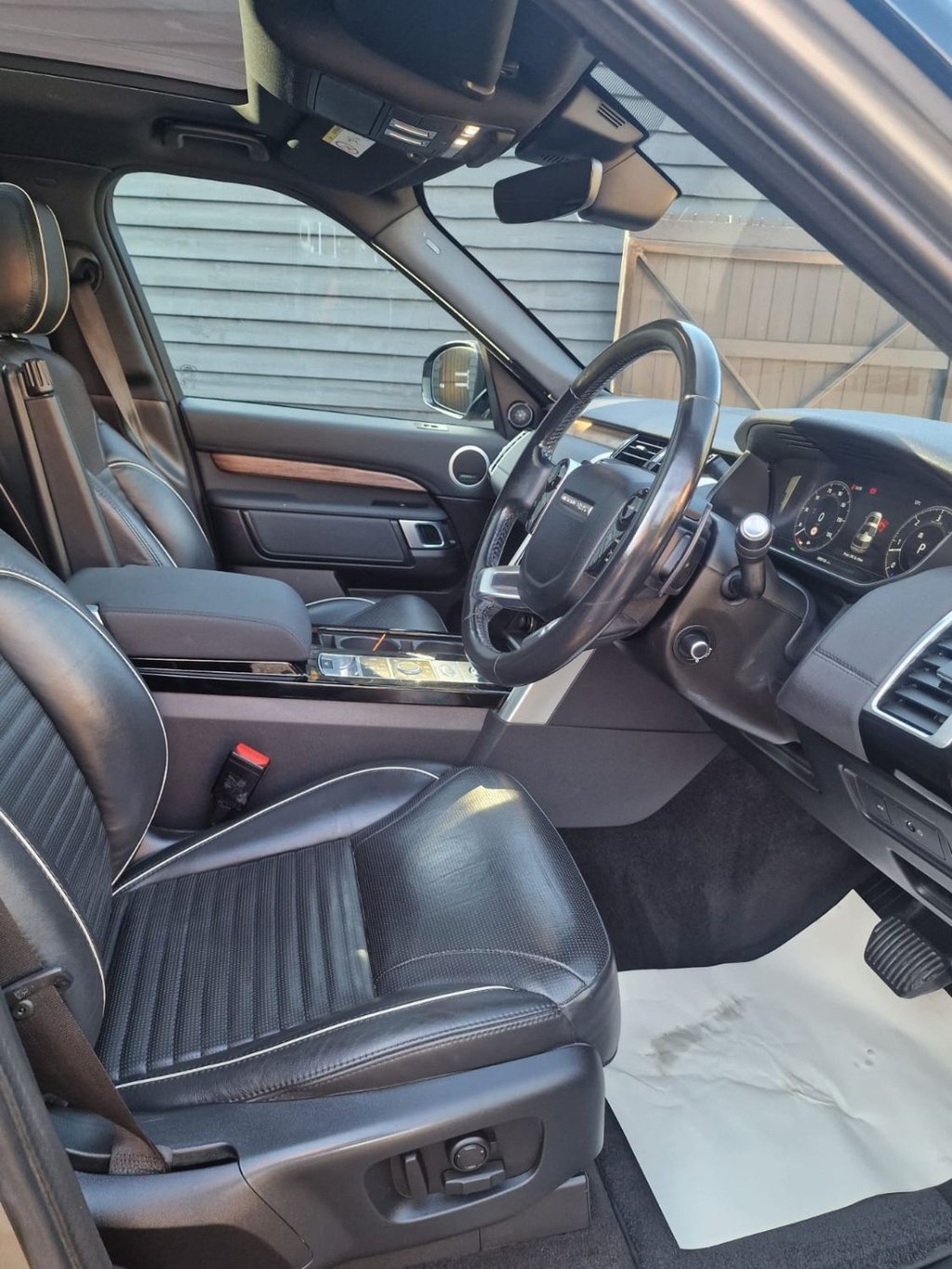 Used Land Rover Discovery 2019 for sale - 76081196: Photo 12