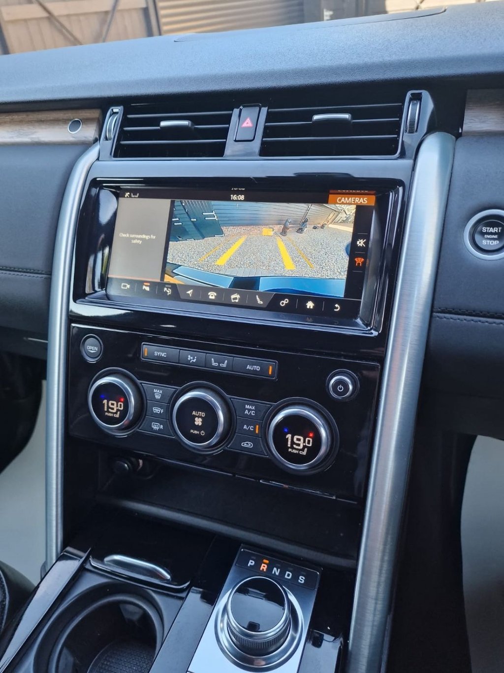 Used Land Rover Discovery 2019 for sale - 76081196: Photo 27