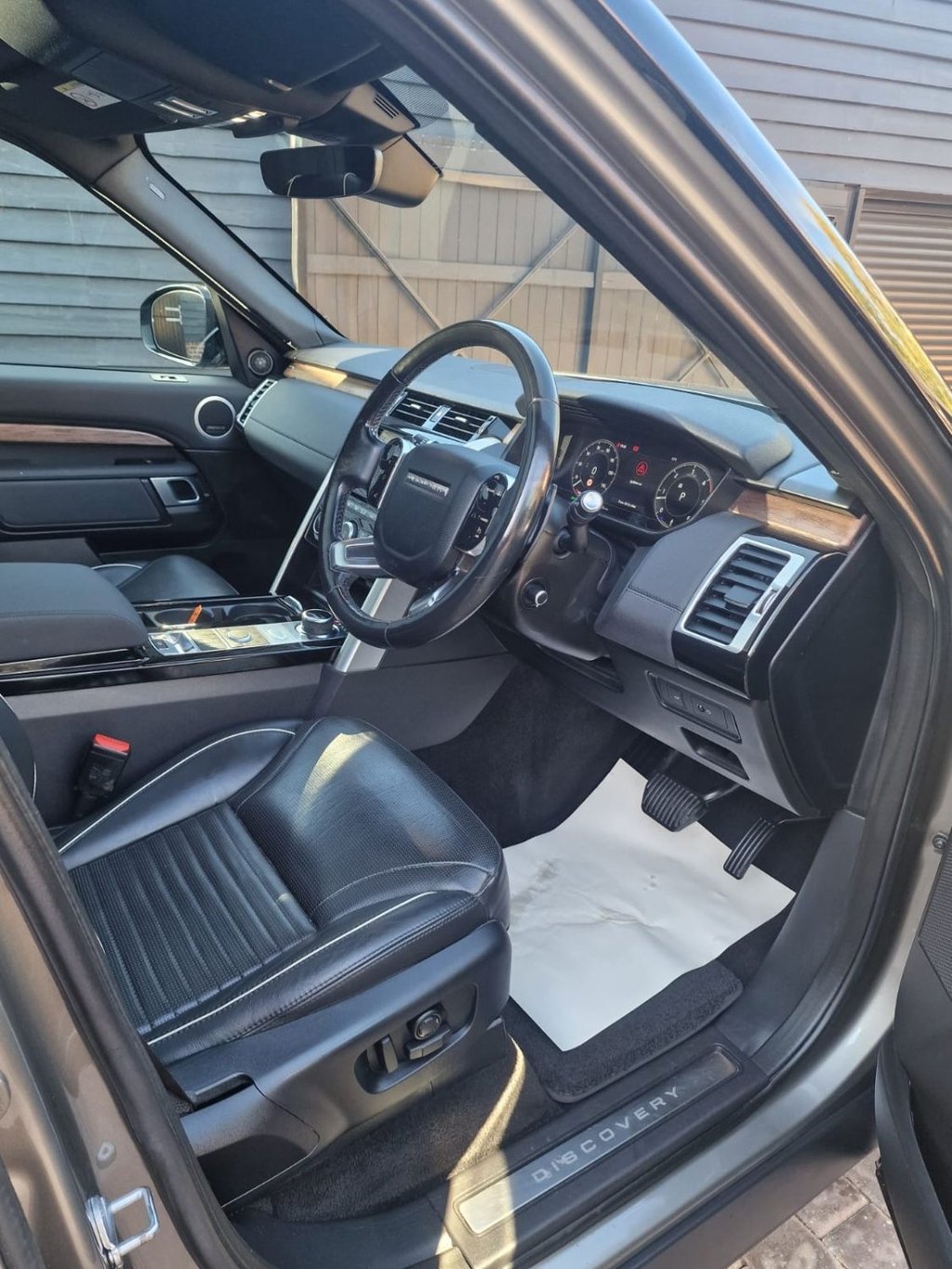 Used Land Rover Discovery 2019 for sale - 76081196: Photo 9
