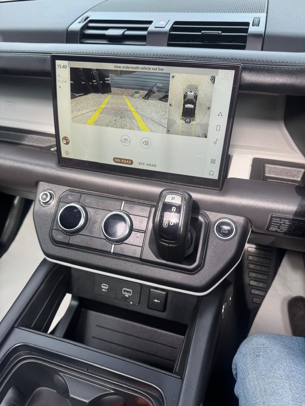 Used Land Rover Defender 2022 for sale - 76670528: Photo 18