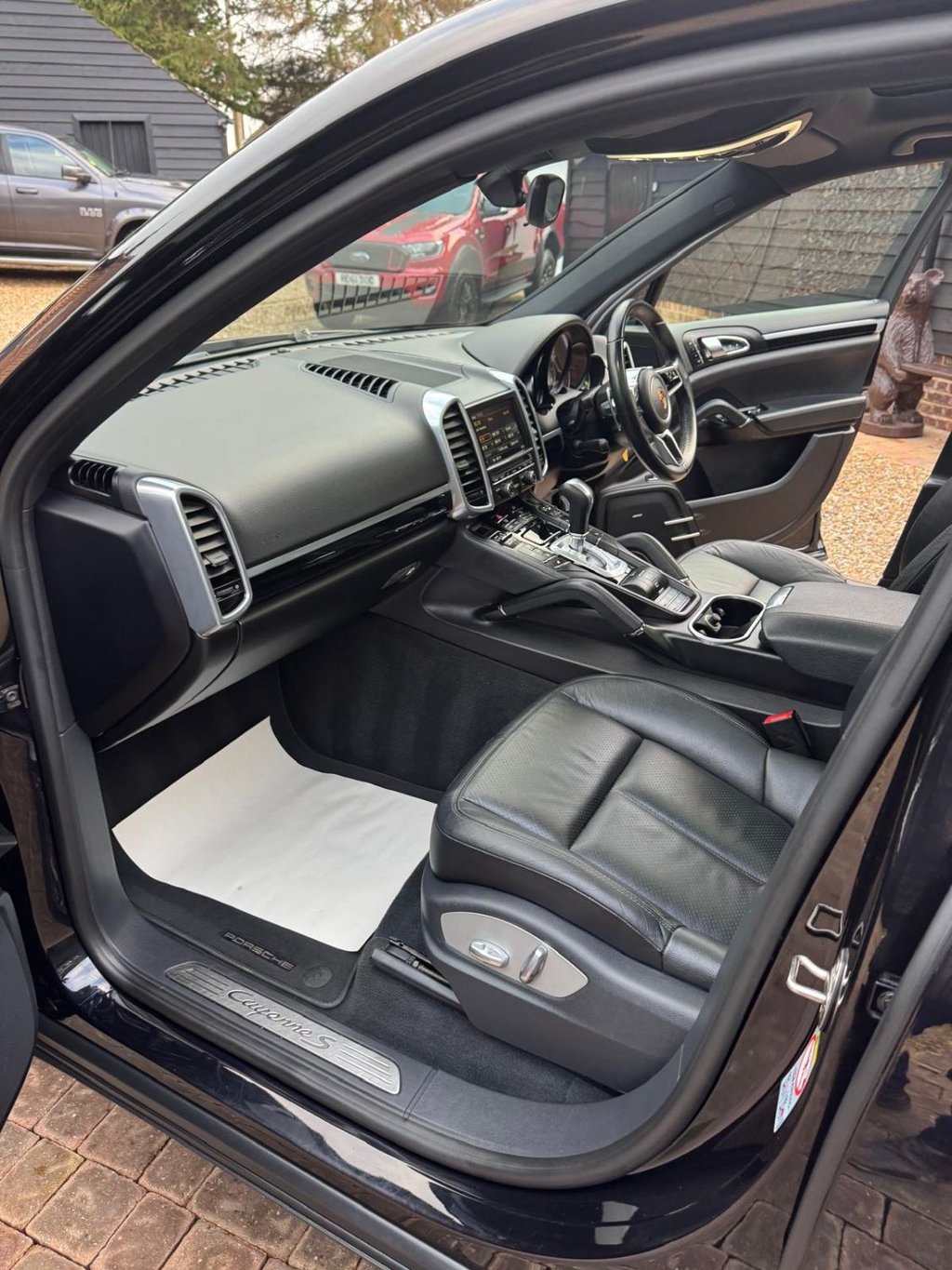 Used Porsche Cayenne 2015 for sale - 77485027: Photo 15