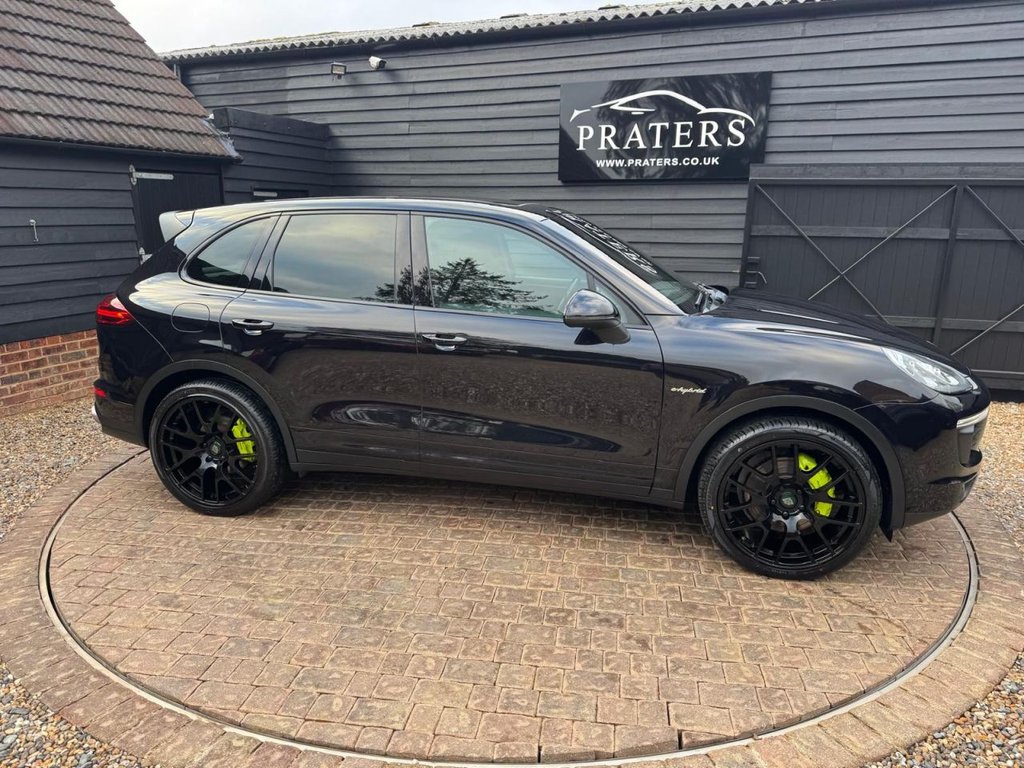 Used Porsche Cayenne 2015 for sale - 77485027: Photo 24