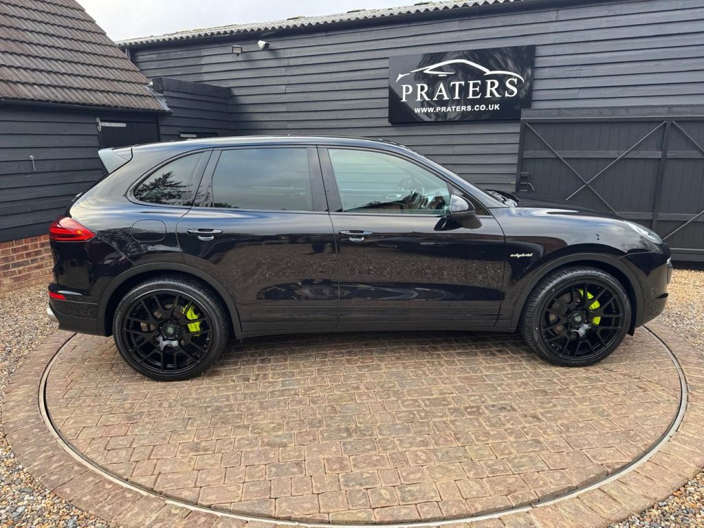 Used Porsche Cayenne 2015 for sale - 77485027: Photo 25