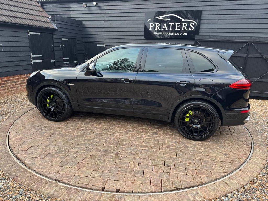 Used Porsche Cayenne 2015 for sale - 77485027: Photo 29