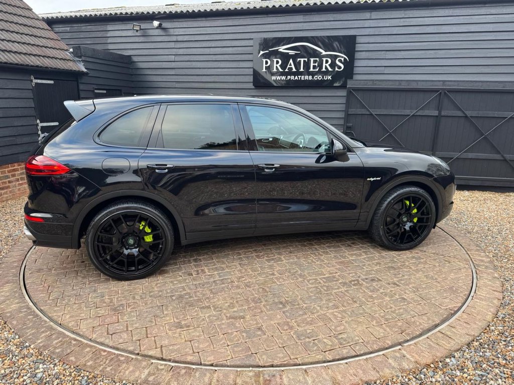 Used Porsche Cayenne 2015 for sale - 77485027: Photo 33