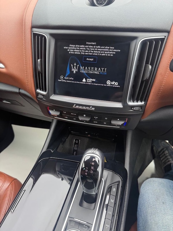 Used Maserati Levante 2017 for sale - 74426409: Photo 11