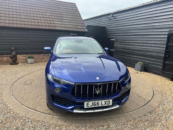 Used Maserati Levante 2017 for sale - 74426409: Photo 32