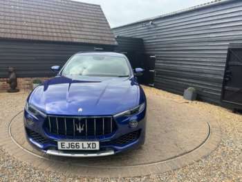 Used Maserati Levante 2017 for sale - 74426409: Photo