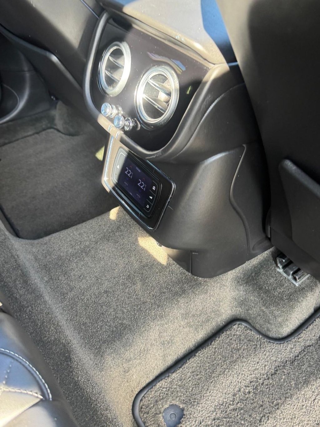 Used Bentley Bentayga 2016 for sale - 76162886: Photo 23