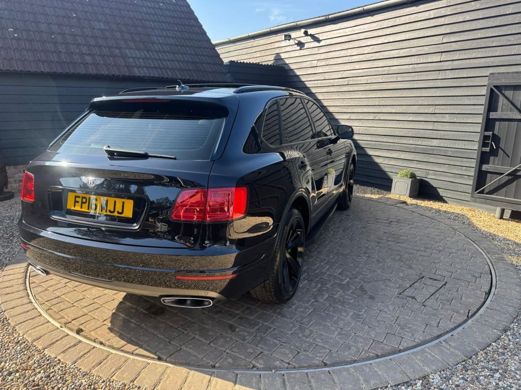 Used Bentley Bentayga 2016 for sale - 76162886: Photo 46