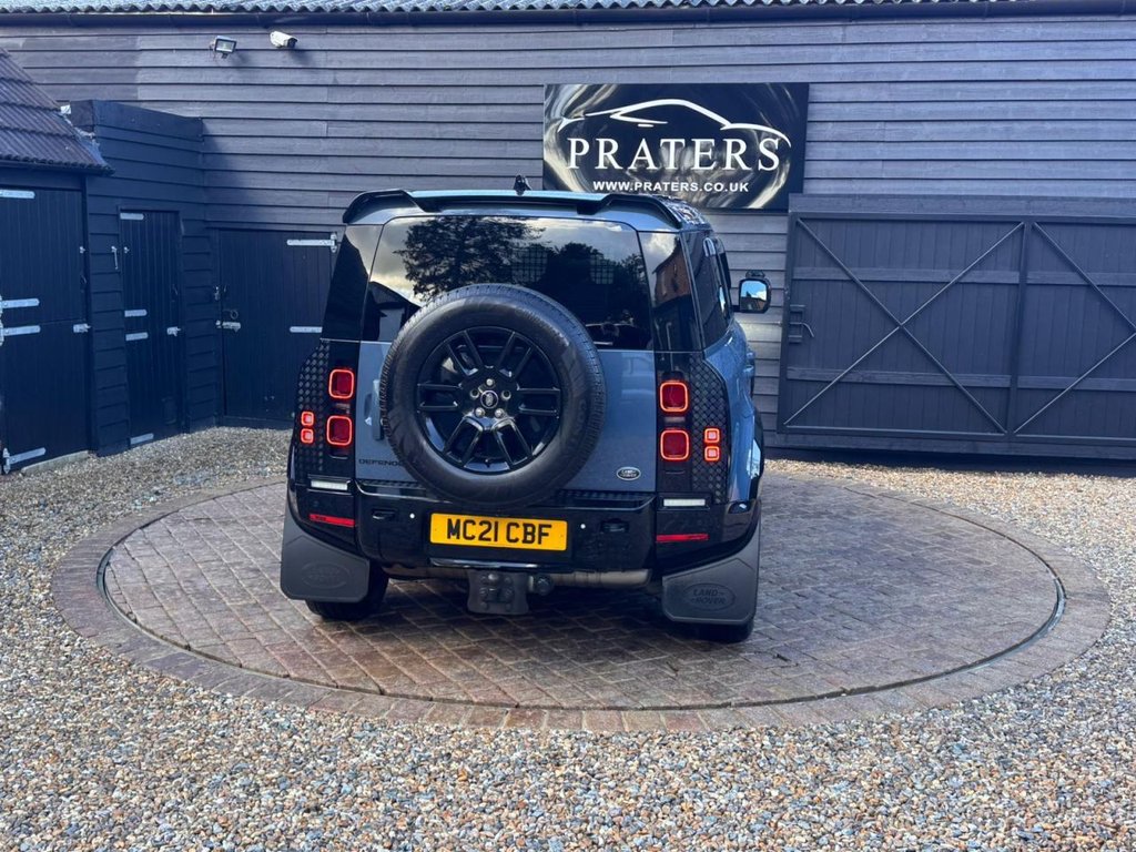 Used Land Rover Defender 2021 for sale - 77632174: Photo 7