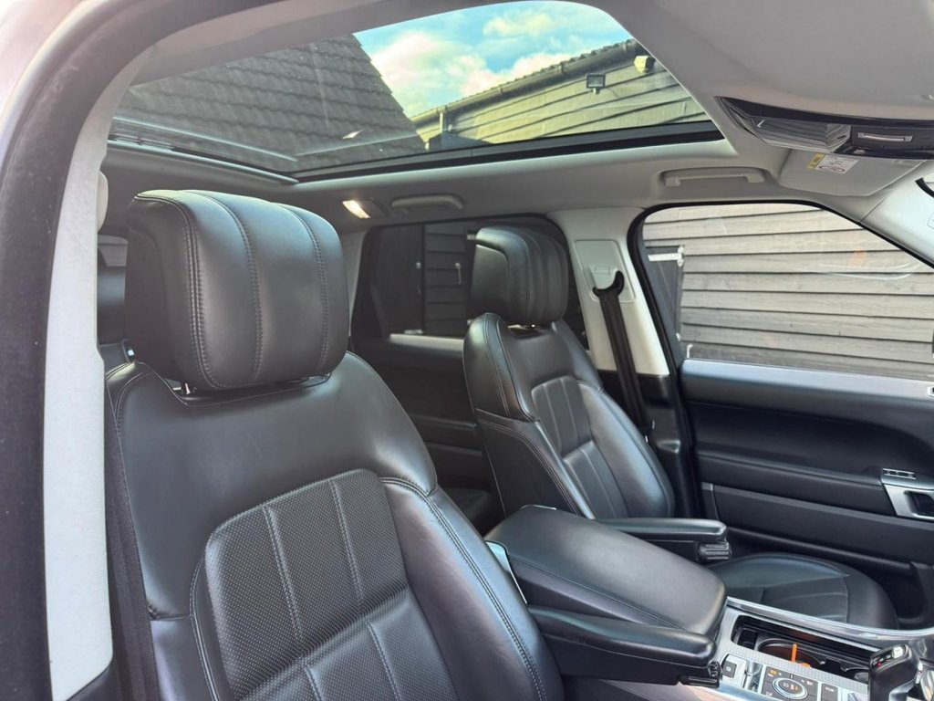 Used Land Rover Range Rover Sport 2020 for sale - 76758630: Photo 10