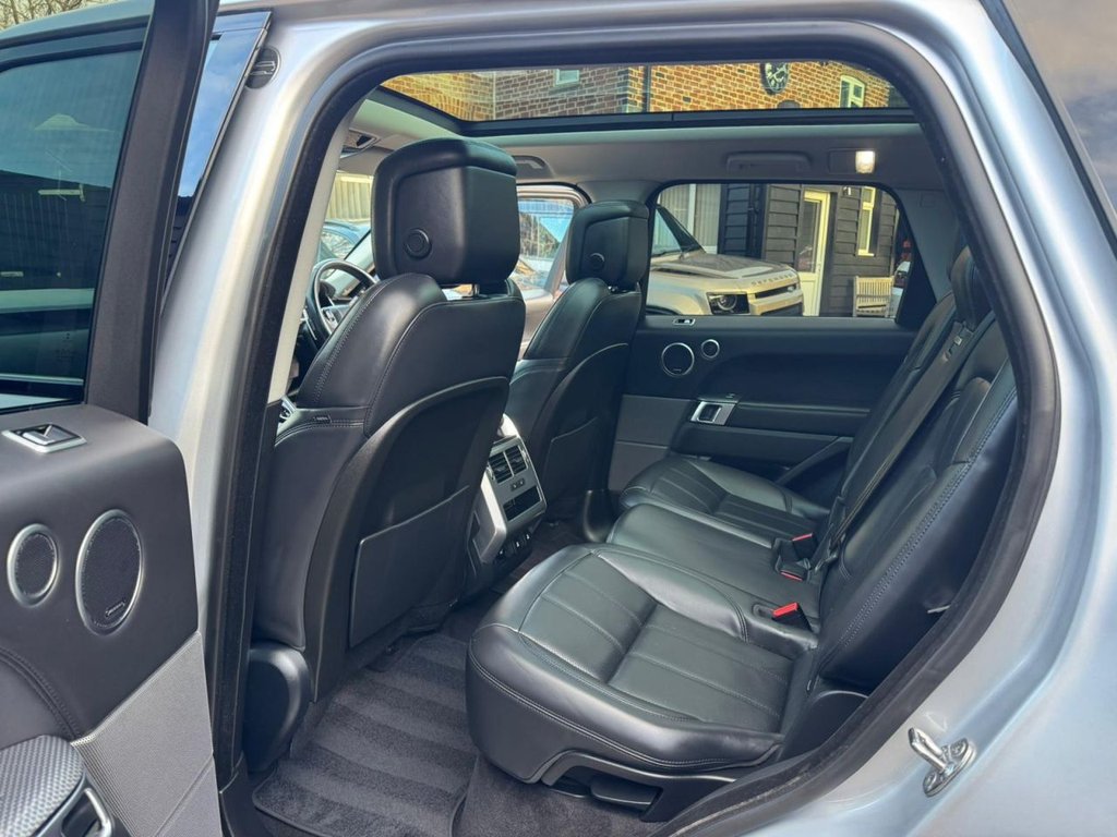 Used Land Rover Range Rover Sport 2020 for sale - 76758630: Photo 16