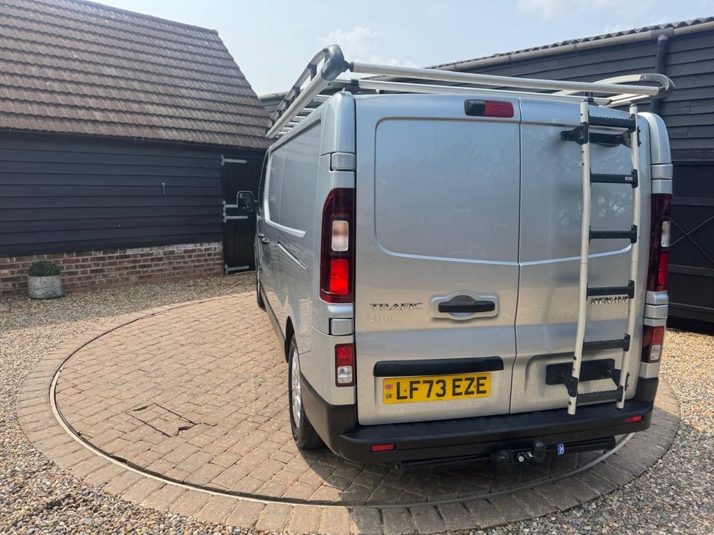 Used Renault Trafic 2023 for sale - 77239336: Photo 3