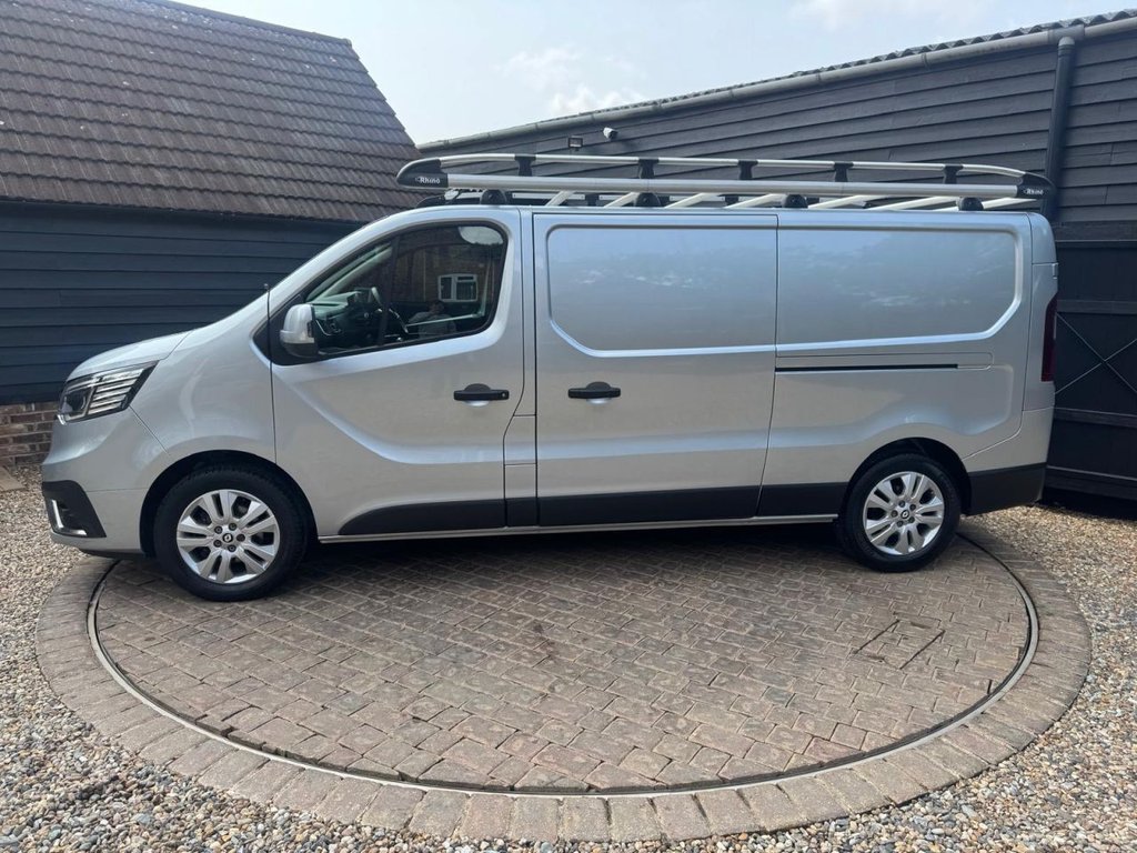 Used Renault Trafic 2023 for sale - 77239336: Photo 31