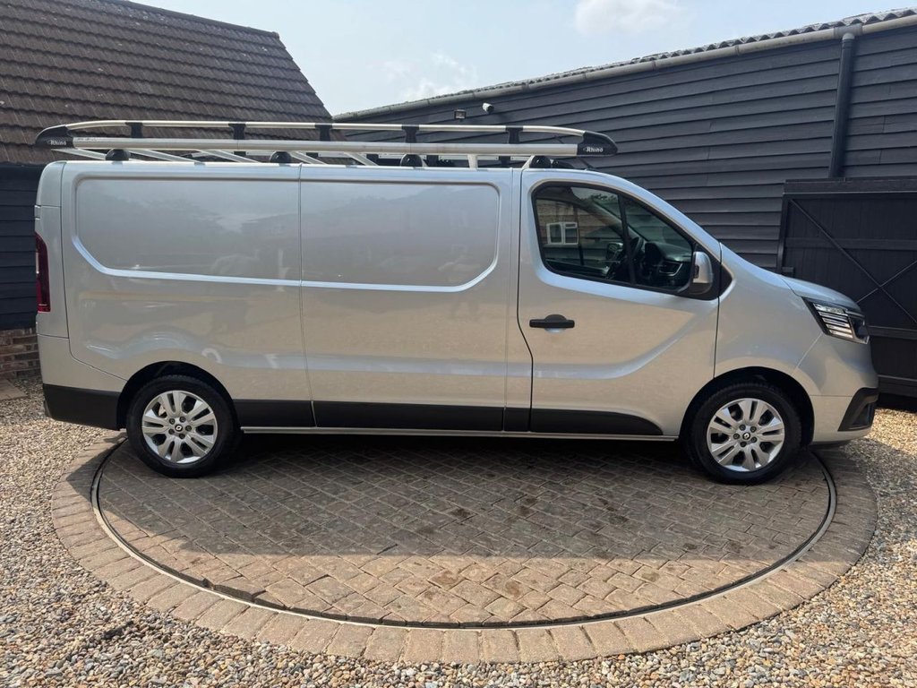 Used Renault Trafic 2023 for sale - 77239336: Photo 5