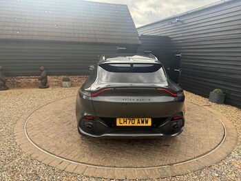 Used Aston Martin DBX 2020 for sale - 78413908: Photo