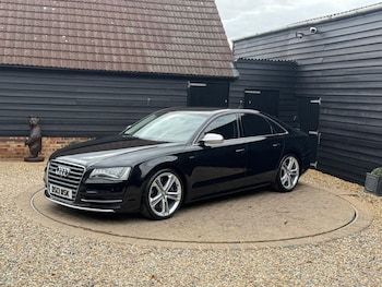 Used Audi S8 2013 for sale - 75815259: Photo