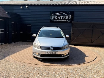 Used Volkswagen Passat 2011 for sale - 79543425: Photo