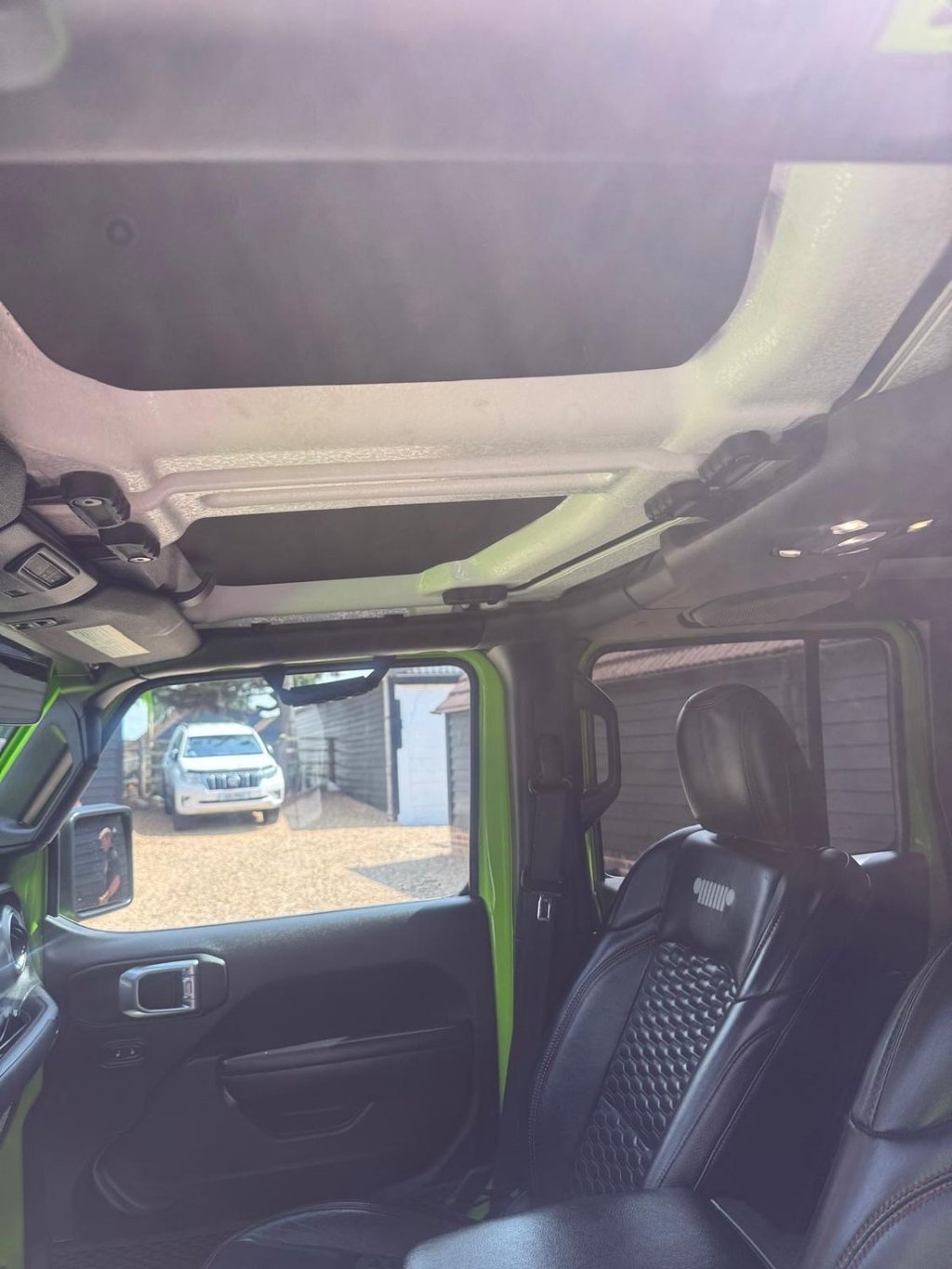 Vehicle 21