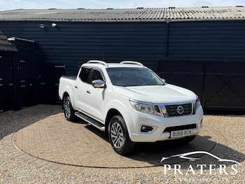 Used Nissan Navara 2018 for sale - 76202377: Photo