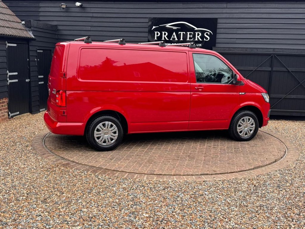 Used Volkswagen Transporter 2016 for sale - 77632128: Photo 24