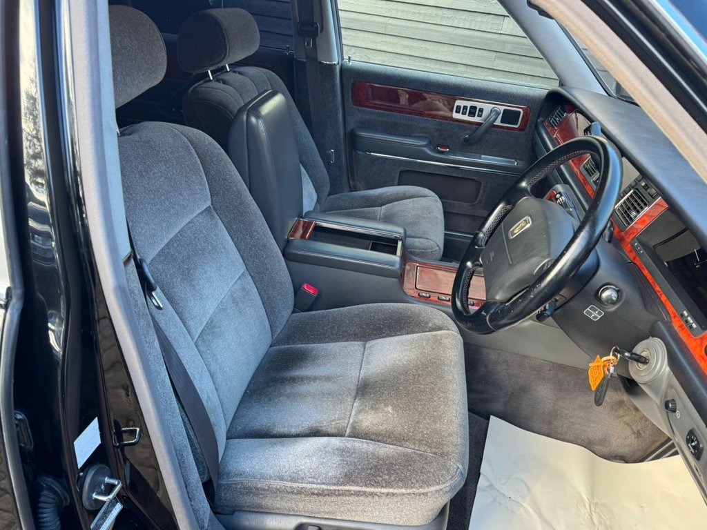 Used Toyota Century 1990 for sale - 77647946: Photo 13