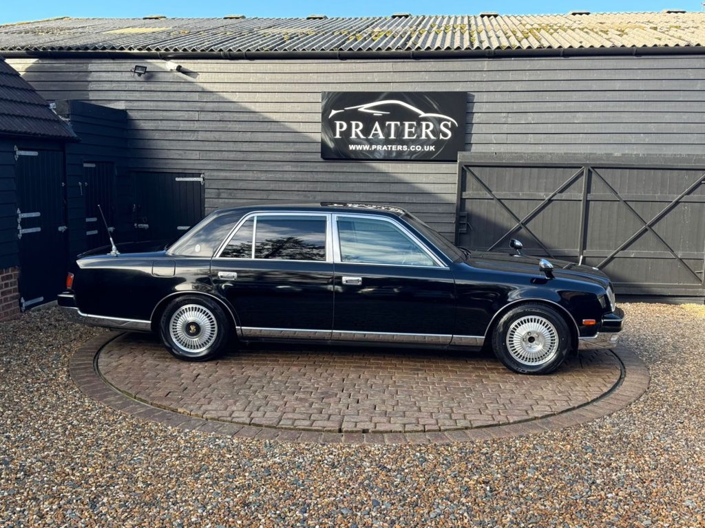 Used Toyota Century 1990 for sale - 77647946: Photo 23