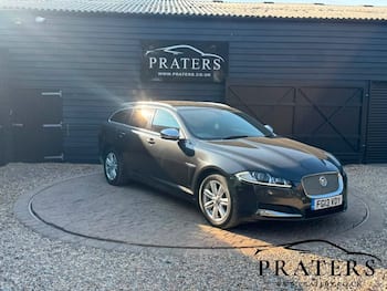 Used Jaguar XF 2013 for sale - 79686725: Photo