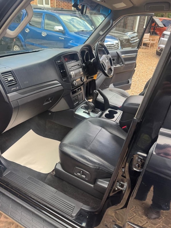 Used Mitsubishi Shogun 2008 for sale - 75122053: Photo 15