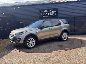 Used Land Rover Discovery Sport 2017 for sale - 78834579: Photo