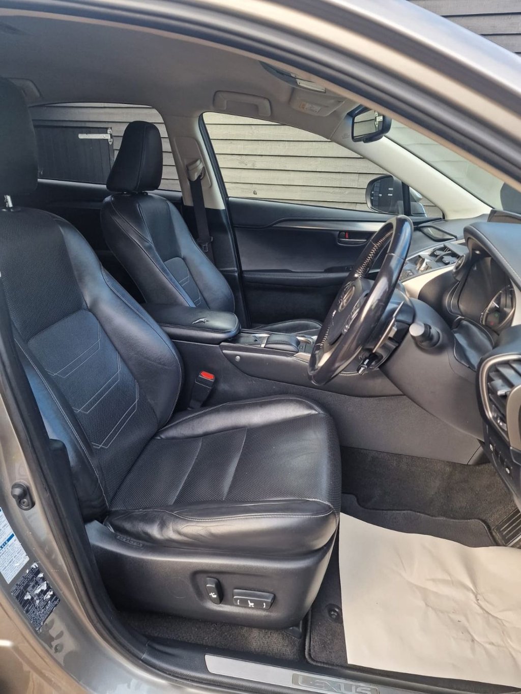 Used Lexus NX 2018 for sale - 76670522: Photo 12