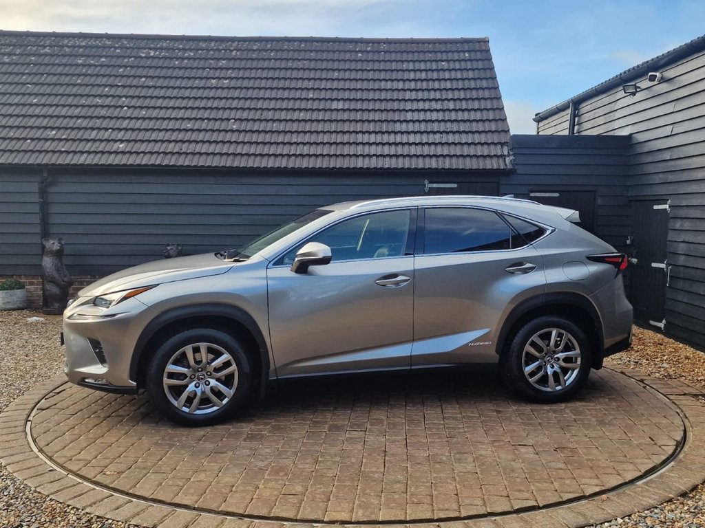 Used Lexus NX 2018 for sale - 76670522: Photo 6